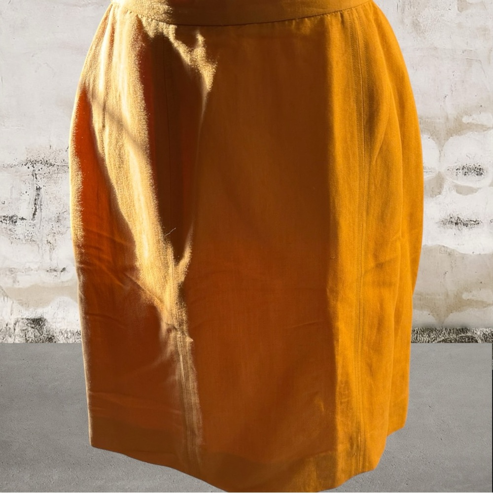 Petite Sophisticate Women's Yellow Vintage Suit Size 10 - Picture 6 of 7